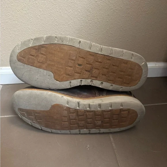 CARHARTT Men's Brown Leather Waterproof Moc Toe Wedge Work Boots Size 9 Outdoors - Picture 9 of 16